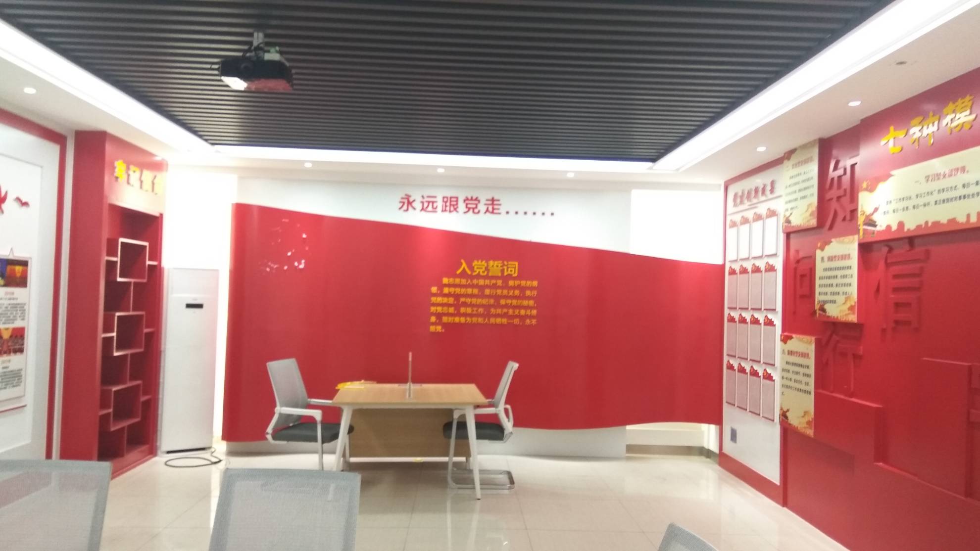 021500513YAE5C.jpg